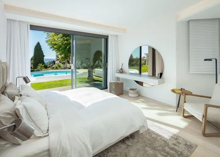 Vila Absolute High End Near With Jacuzzi!
