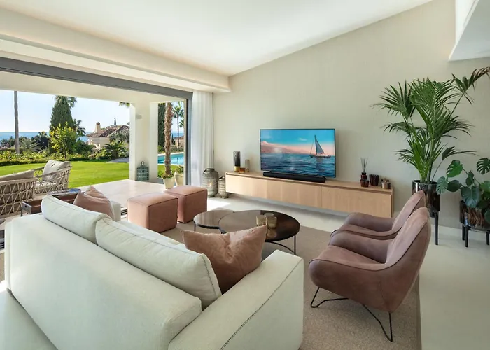 Absolute High End Near With Jacuzzi! Vila Marbella